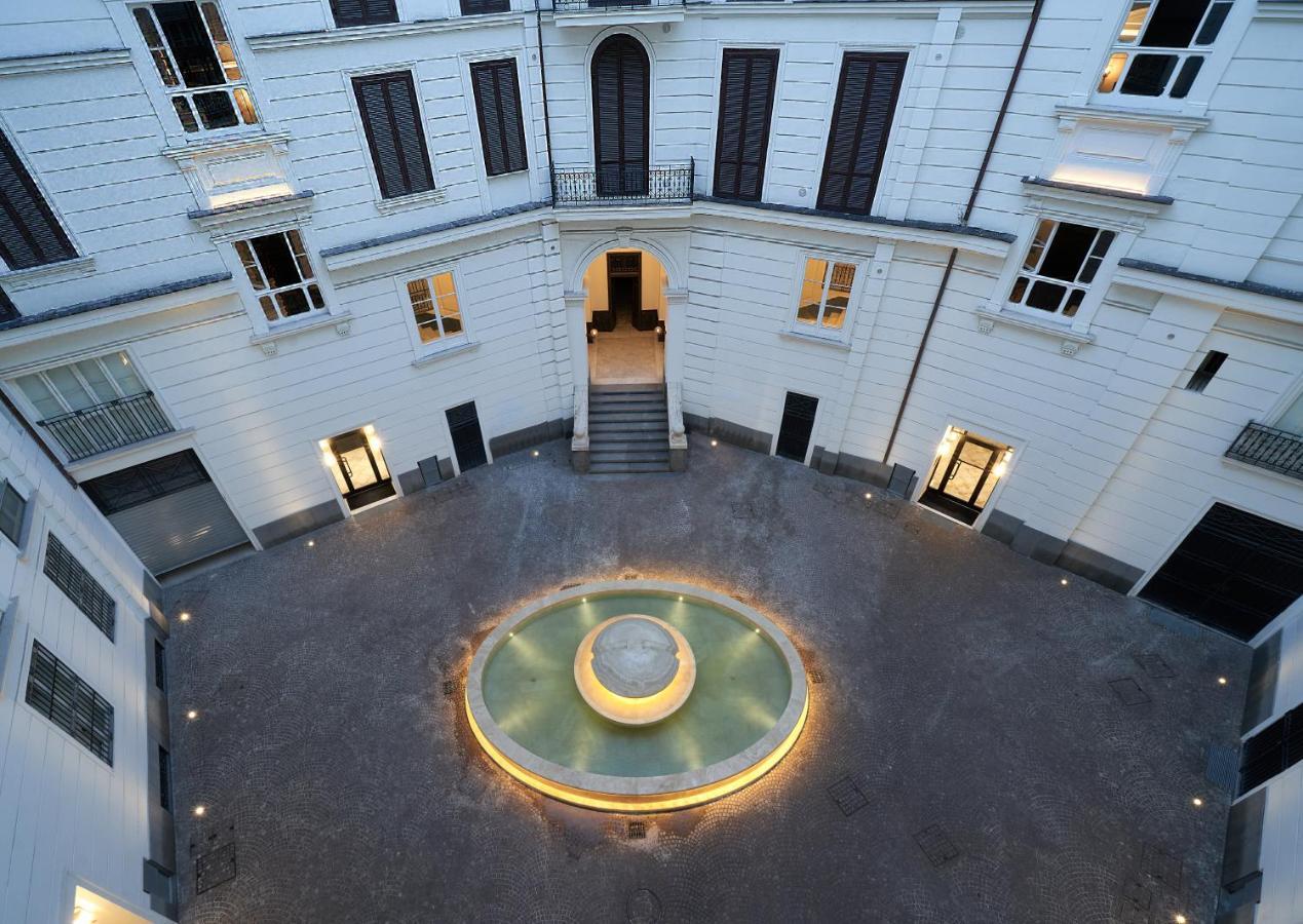 The One Luxury Apartment *