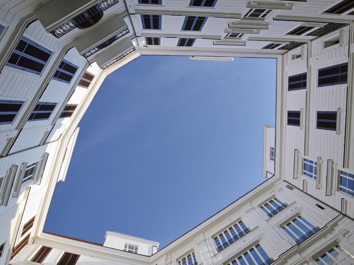 The One Luxury * Naples