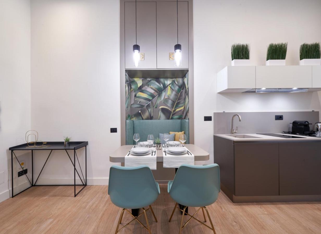 The One Luxury Apartment Neapel